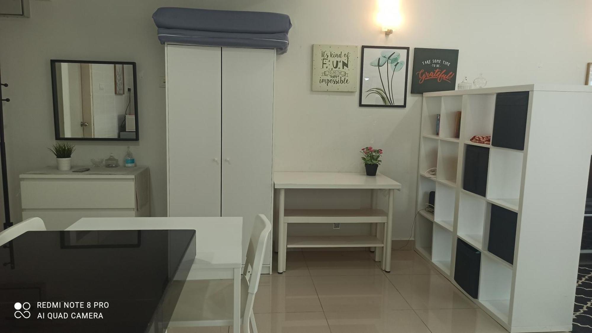 Zulanie Family Studio At D'Perdana Apartment, Spacious And Cozy With Pool, Free Wifi & Netflix Kota Bharu Exterior photo