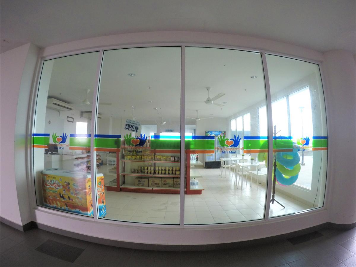 Zulanie Family Studio At D'Perdana Apartment, Spacious And Cozy With Pool, Free Wifi & Netflix Kota Bharu Exterior photo